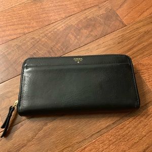 Fossil wallet